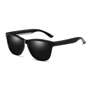 Polarized Sunglasses for Men/Women Gradient Wayfarer Frame - Black - Teddith - US